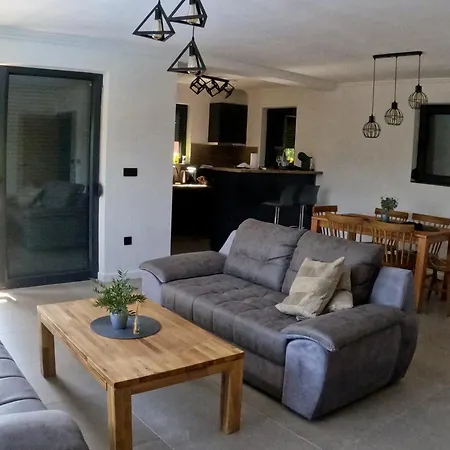 Vikend Kuca Ljetni San Vrltici