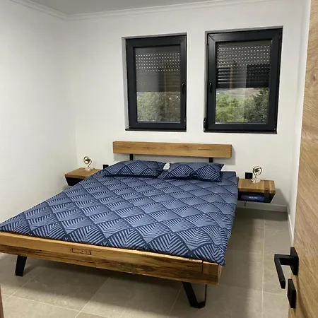 Vikend Kuca Ljetni San Villa