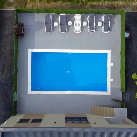 Vikend Kuca Ljetni San Vrltici