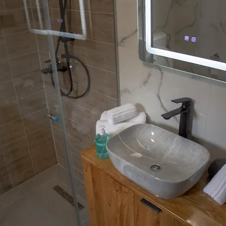 Vikend Kuca Ljetni San Villa Vrltici